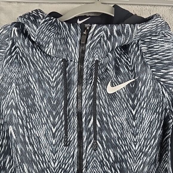 Nike N7 Hypermesh Jacket Mens Small Black‎ Gray Stretch Running Hooded - Picture 3 of 12